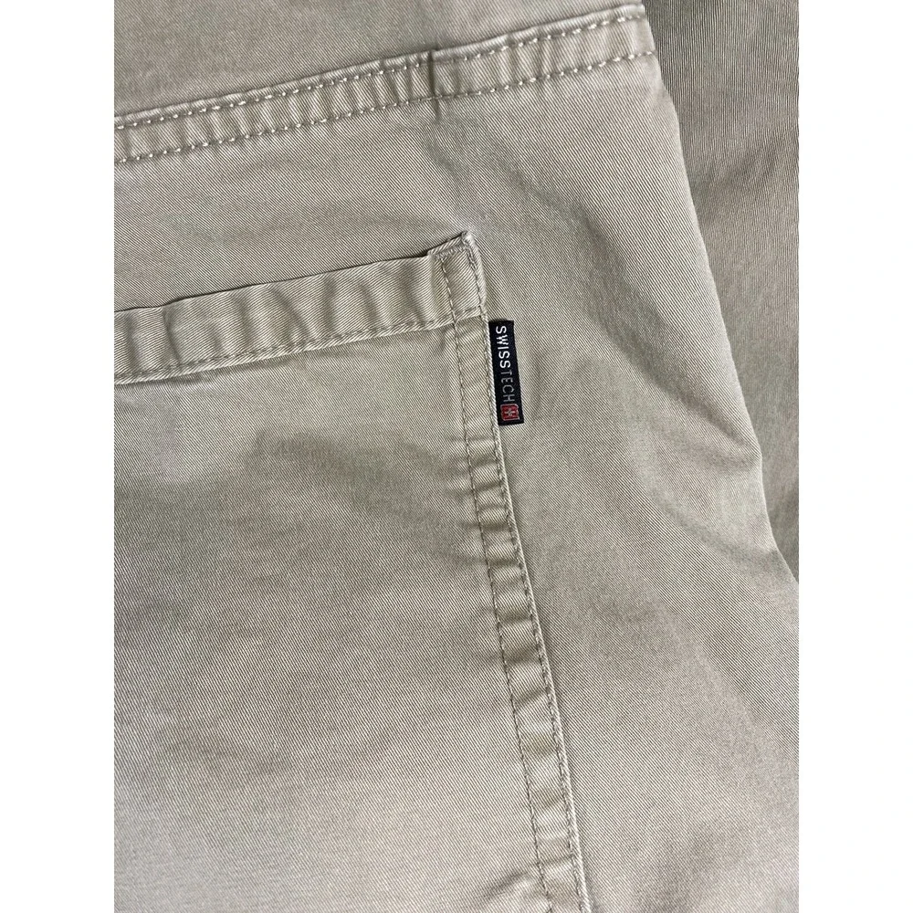 Swiss Tech Men's Sz 40X30 Sand Khaki Travel Hiking Outdoor Fishing Casual Pants
